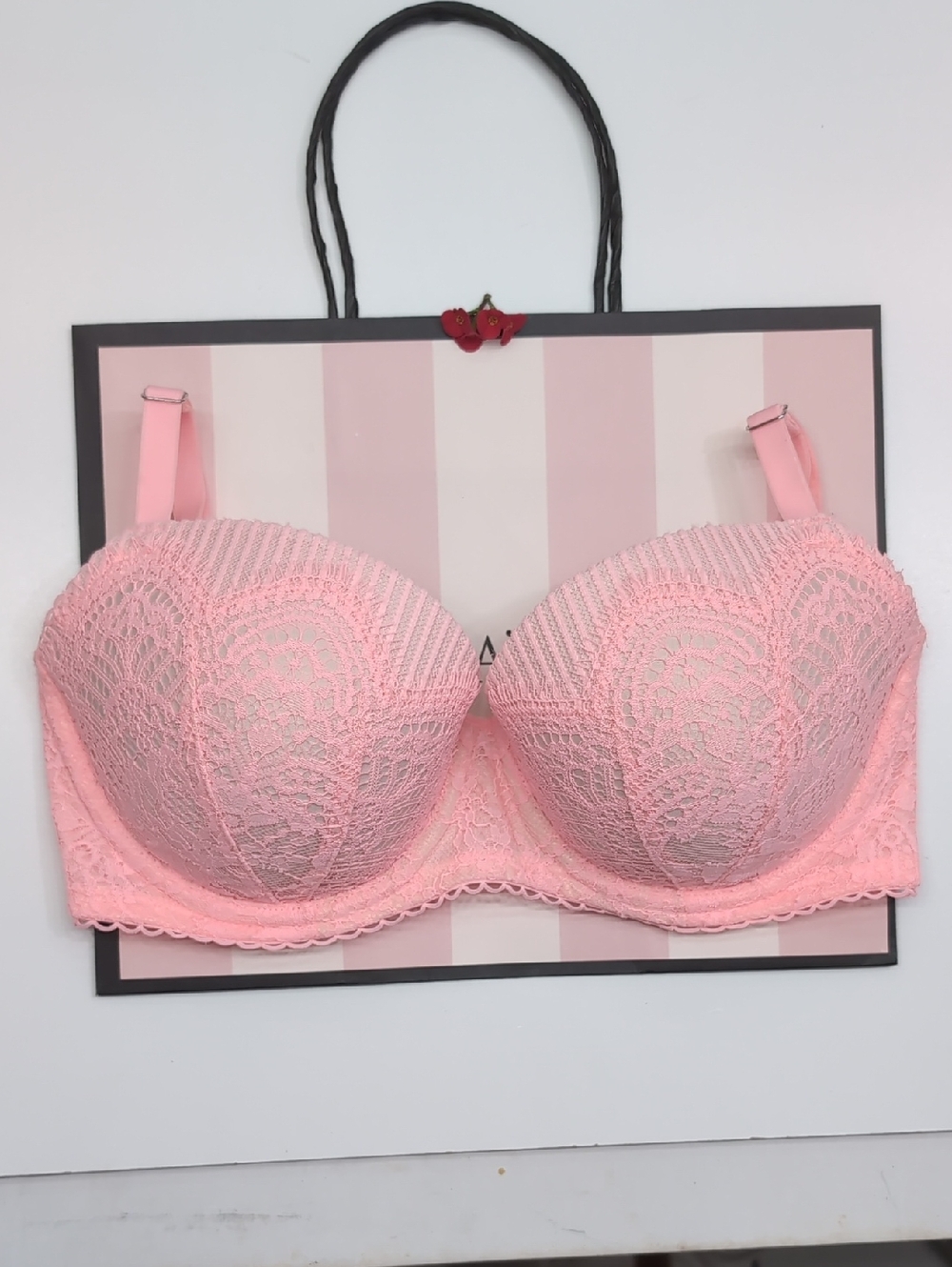 Pink Lace Push-Up Bra - Women's Intimates Size,32D